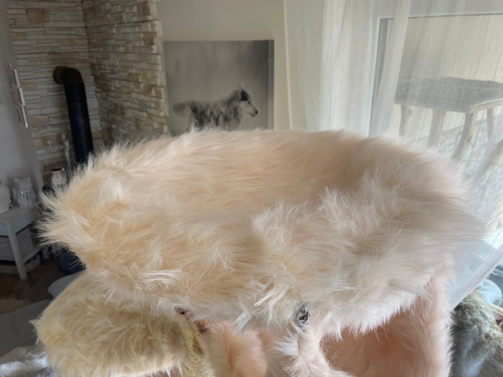 Kratzbaum XXL mit weißén Fellbezug