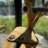 Holz Katzenbaum mit Futternäpfe